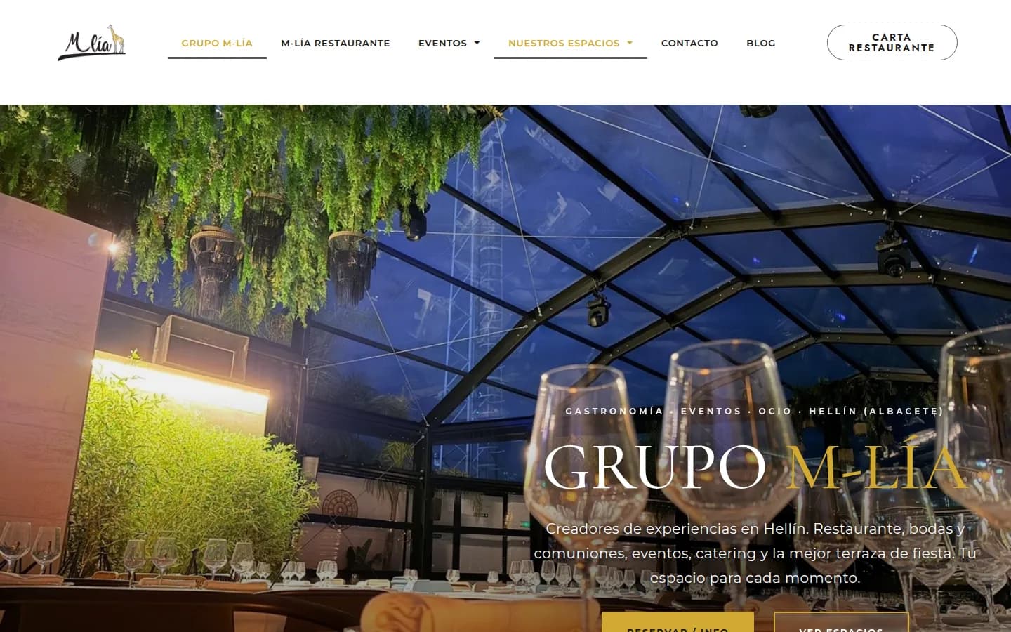 Portada de Grupo MLIA: una terraza cubierta con copas en primer plano y el titular «Grupo M-Lía»